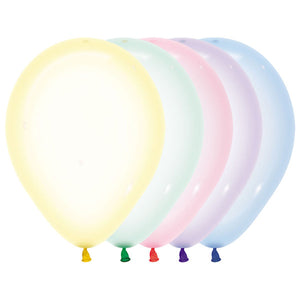 Open image in slideshow, Sempertex 12 inch round crystal pastel balloons in assorted colours
